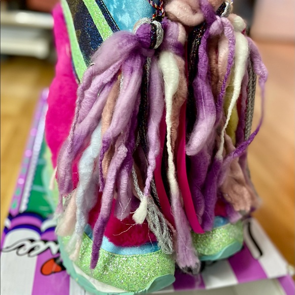 Irregular Choice “Blizzard” boots Sz 8/39 - Picture 1 of 5